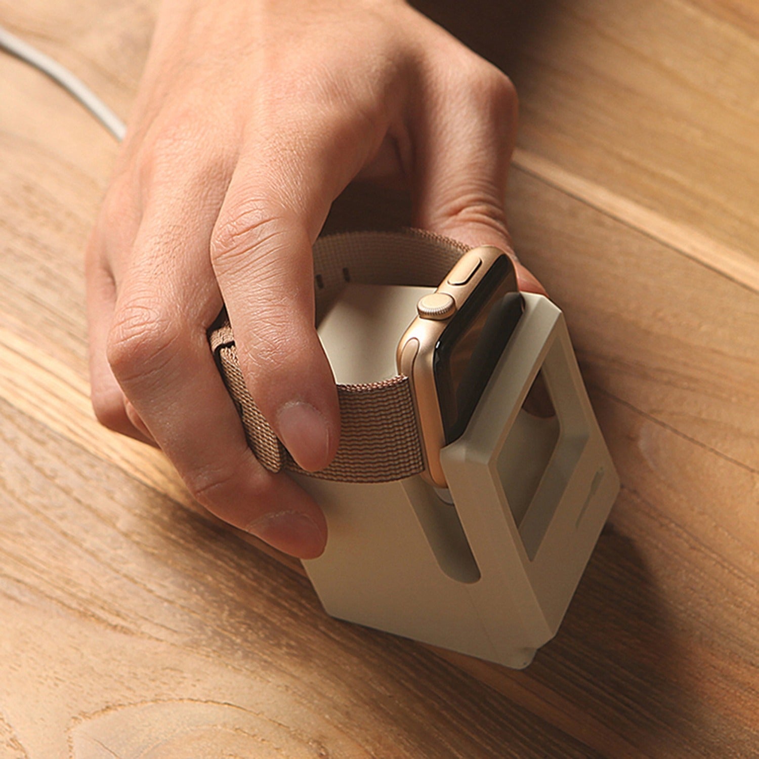 Support de charge rétro classique pour Apple Watch MAC