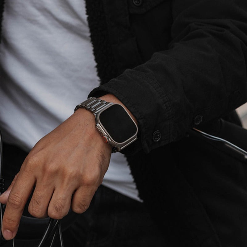 BRACELET À MAILLONS EN TITANE LUX51