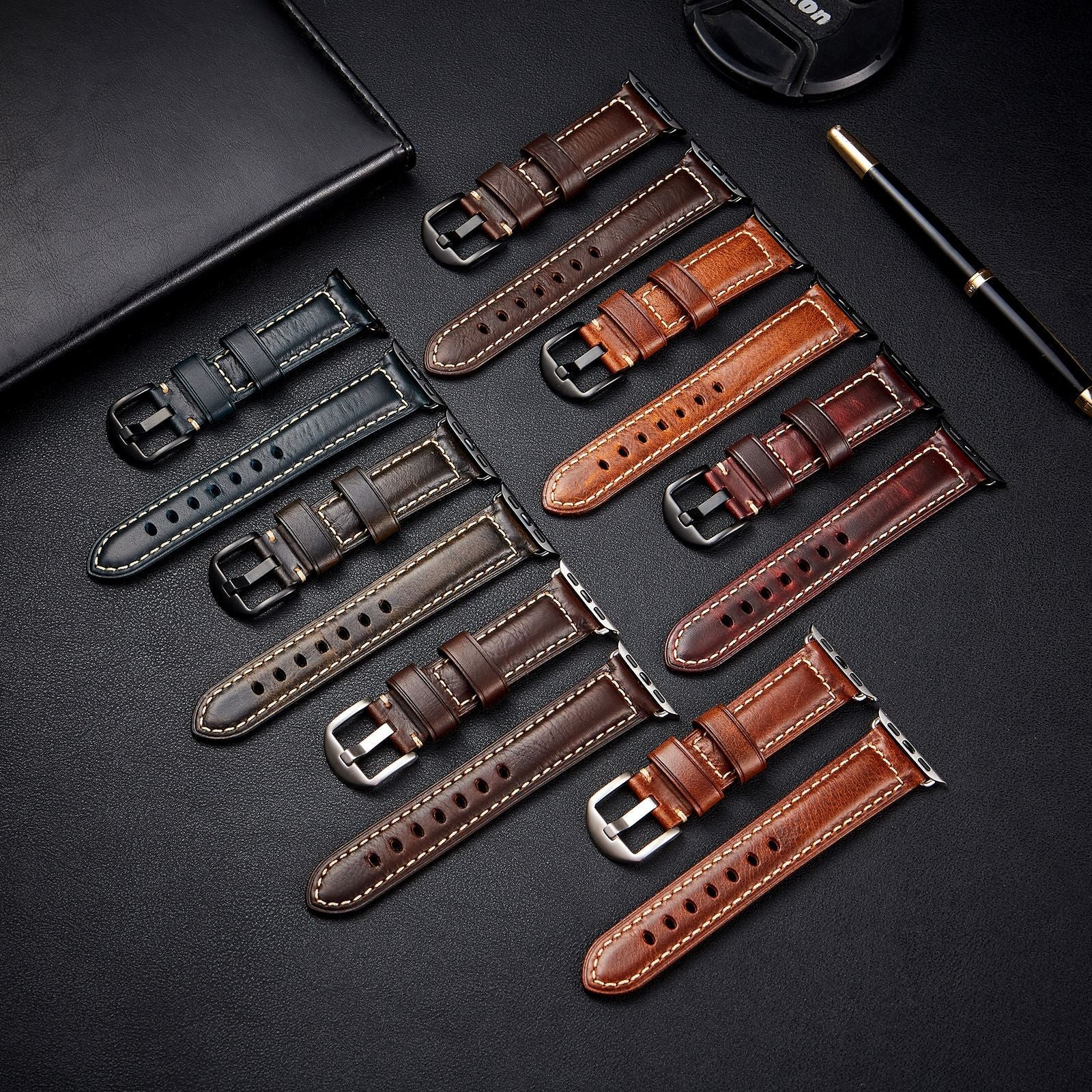 Bracelet en cuir ciré vintage