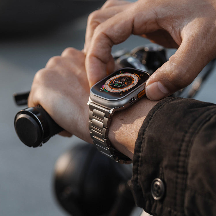 BRACELET À MAILLONS EN TITANE LUX51