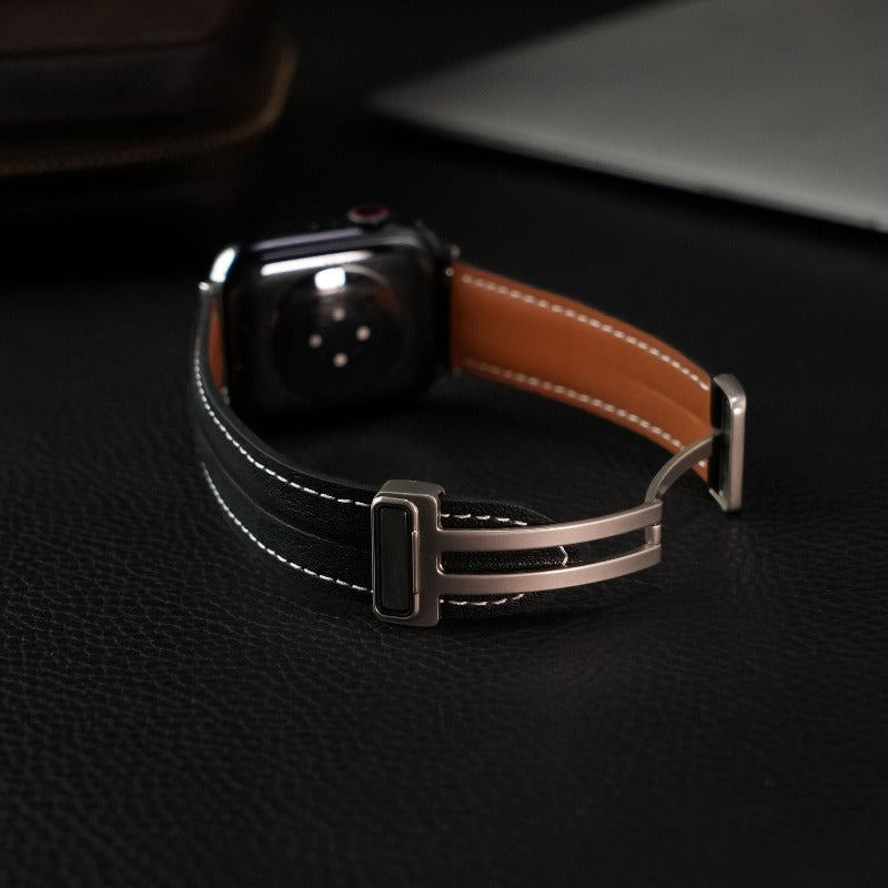 Bracelet en cuir à boucle magnétique 