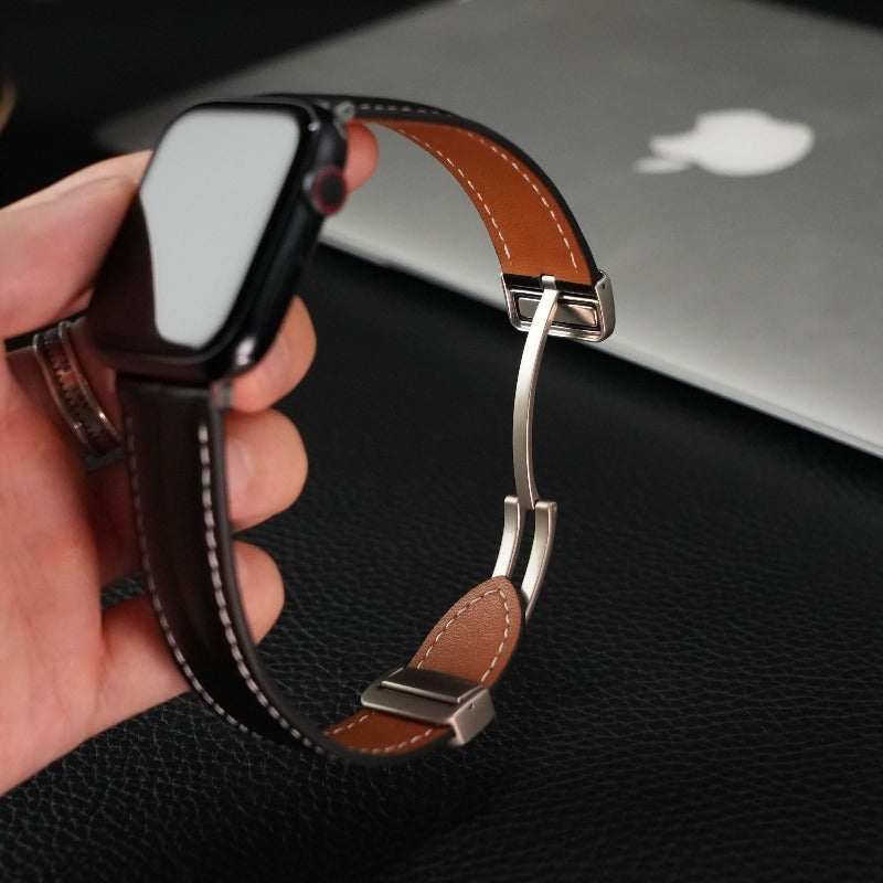 Bracelet en cuir à boucle magnétique 